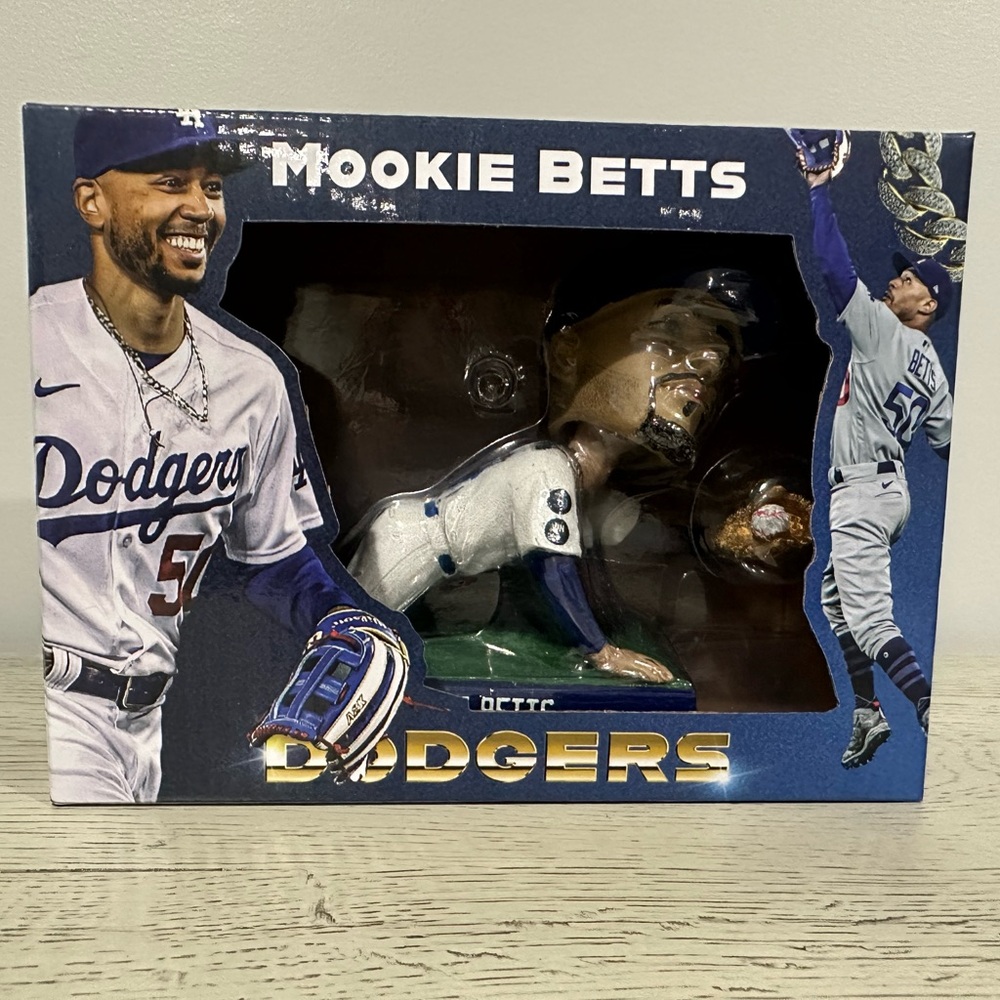 Los Angeles Dodgers Mookie Betts Bobblehead  ⭐️NEW⭐️